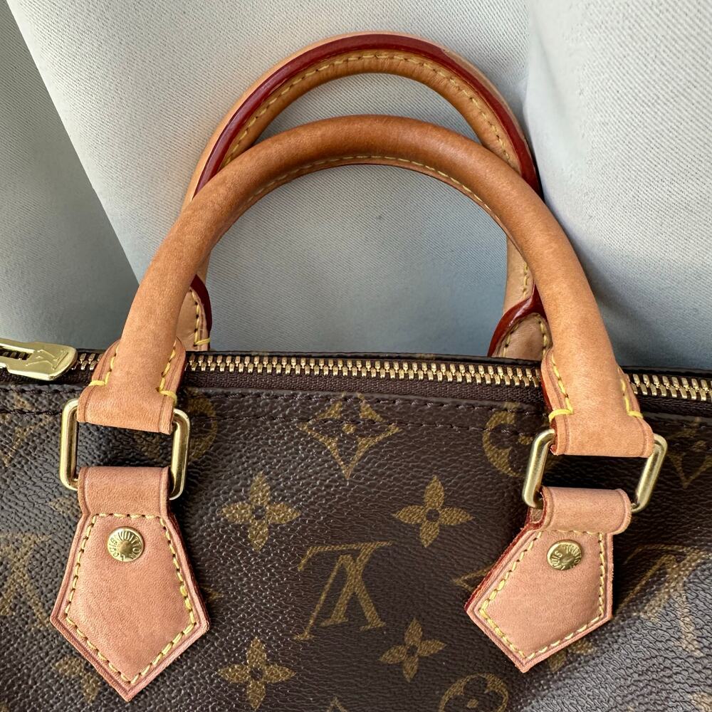 Louis Vuitton Brown Monogram Canvas Speedy with Natural Vachetta Trim - Picture 15 of 16